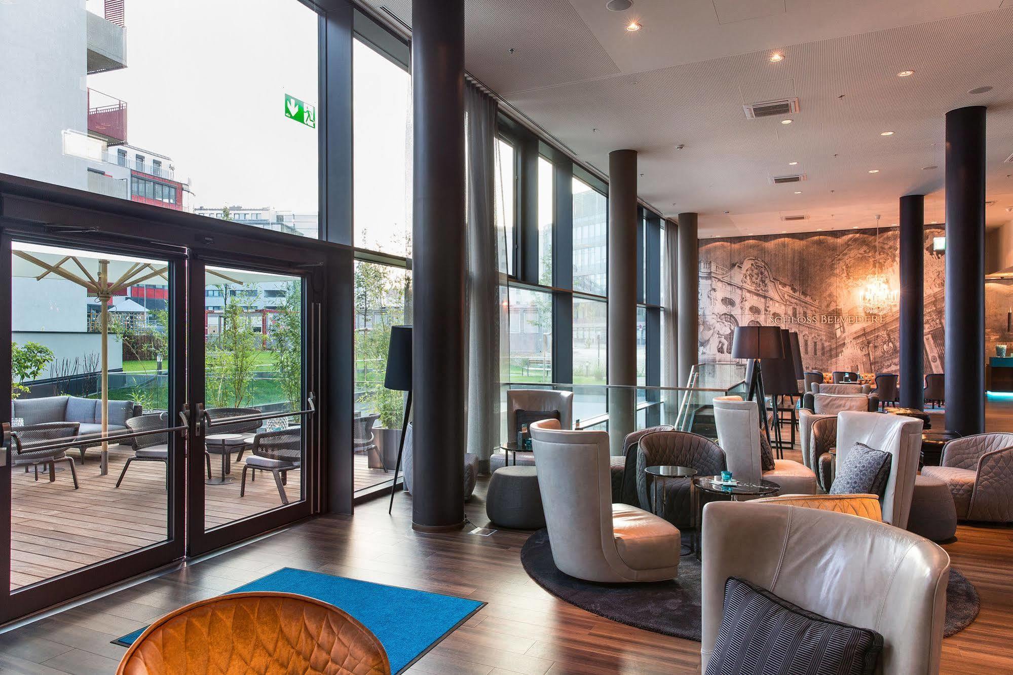 Motel One Wien-Hauptbahnhof ภายนอก รูปภาพ